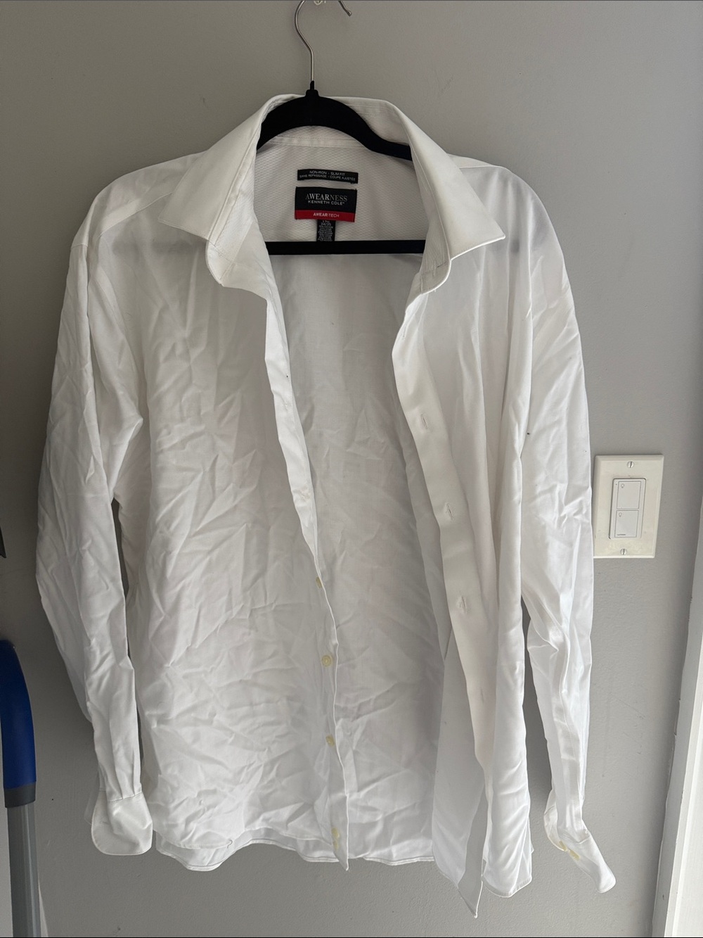 Kenneth Cole White Men's Dress Shirt - Spread Collar